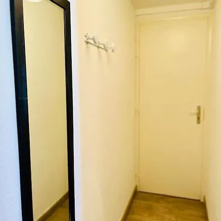 Le Quatrieme Ciel Apartment